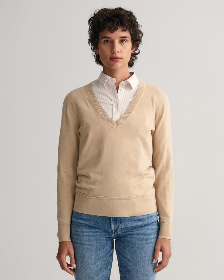 GANT sweter z lekkiej bawełny z dekoltem w kształcie litery V - 4806132